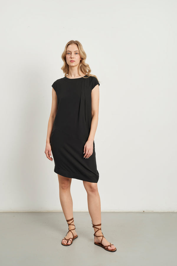 Valid - Black dress