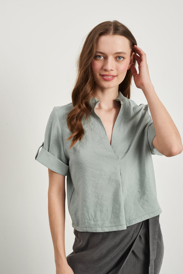 Valid - V neck blouse