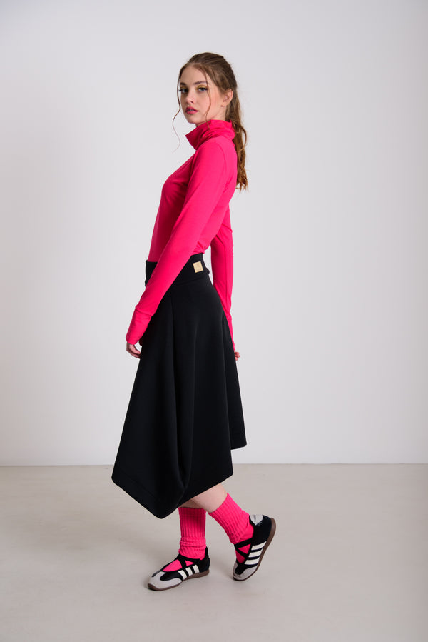 Garbós nyakú póló