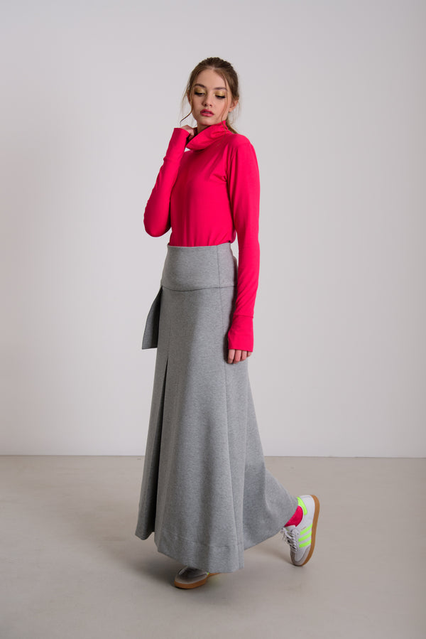 Garbós nyakú póló