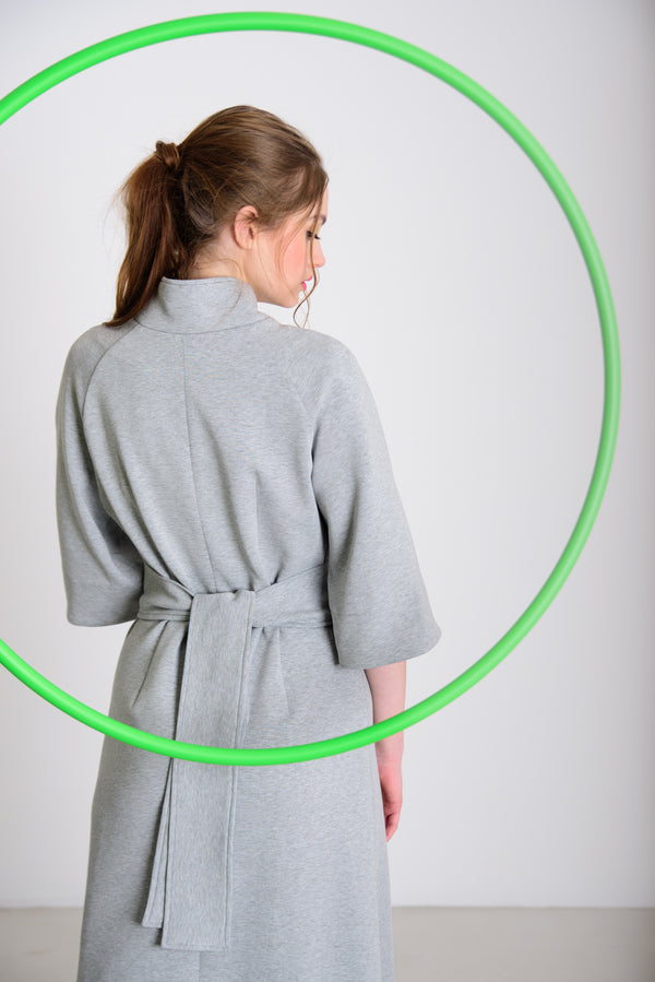 Japán ruha megkötővel