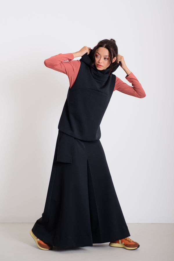 Kapucnis mellény fekete