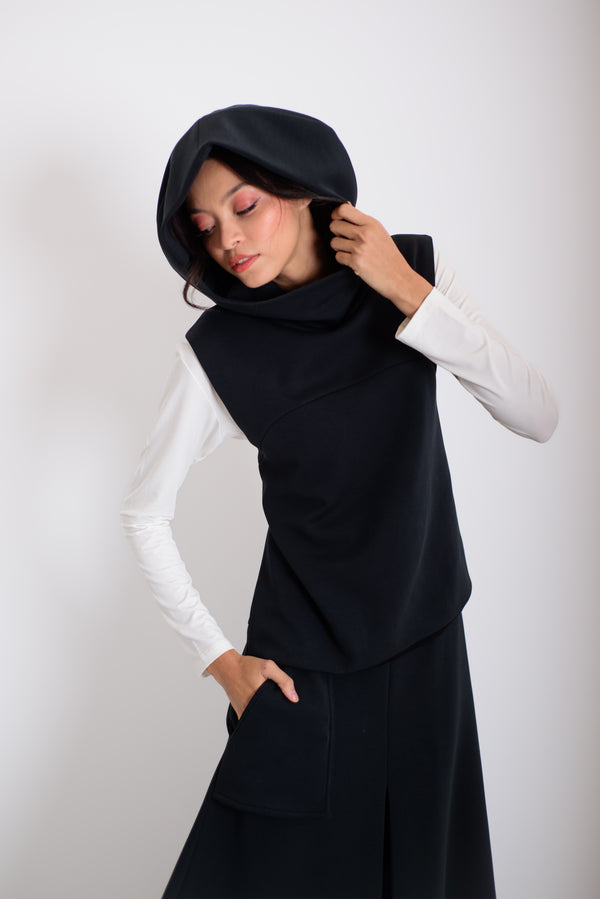 Kapucnis mellény fekete