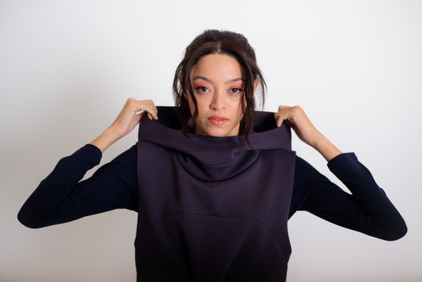 Kapucnis mellény kékes szürke