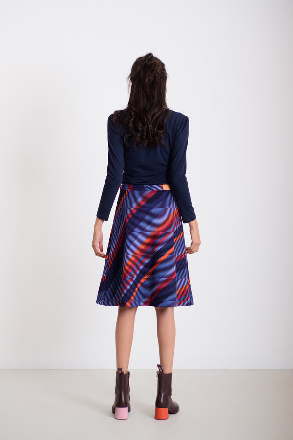 Kereknyakú hosszú ujjú bambusz felső