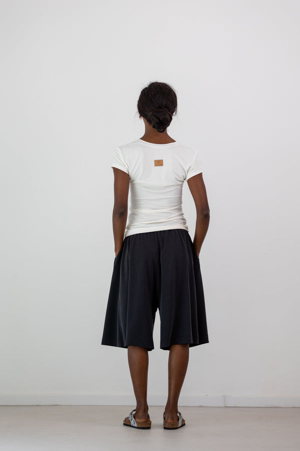 Valid soft V tee
