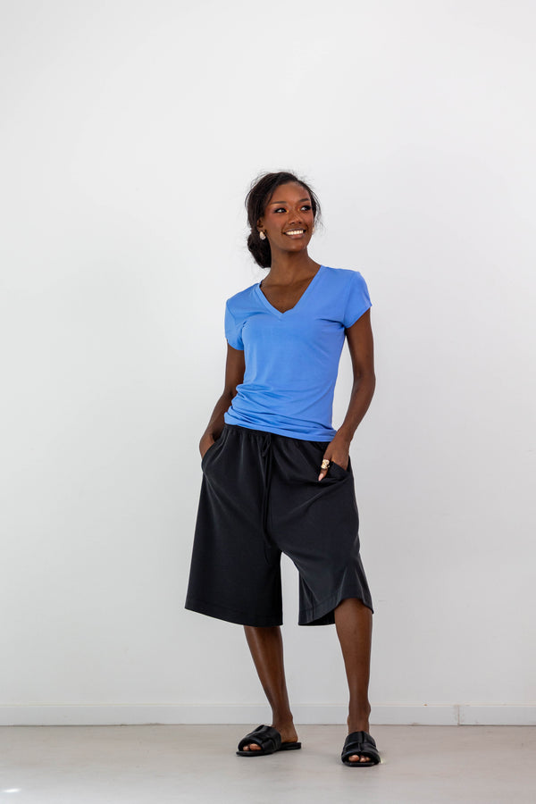 Valid soft V tee